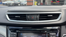 Nissan Qashqai 1.2 DiG-T N-Connecta 5dr Petrol Hatchback